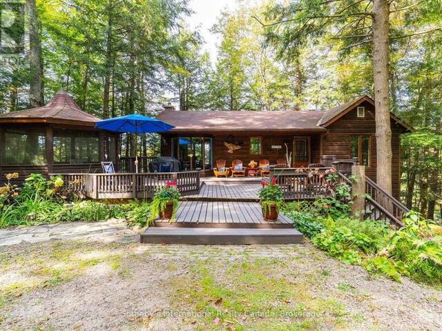 1058 TIMBER TRAIL Bracebridge Ontario, P1L 1X1 - 3 Bedrooms Waterfront Home For sale