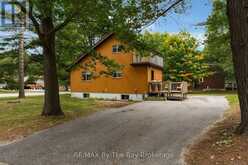 9 ISLANDVIEW CRESCENT | Wasaga Beach Ontario | Slide Image Three