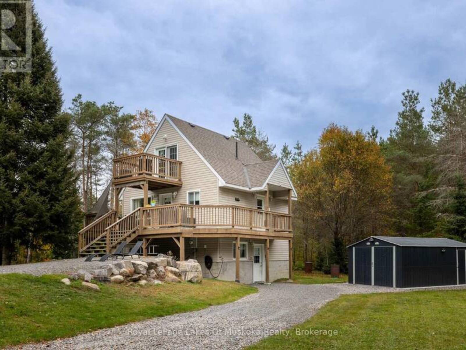 29 AMYLEE DRIVE, Emsdale, Ontario P0A 1J0