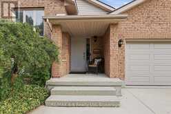 194 NORWOOD COURT | Stratford Ontario | Slide Image Three