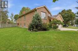 194 NORWOOD COURT | Stratford Ontario | Slide Image Four