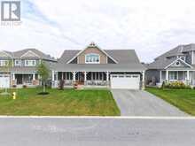 42 CHAMBERY STREET | Bracebridge Ontario | Slide Image Two