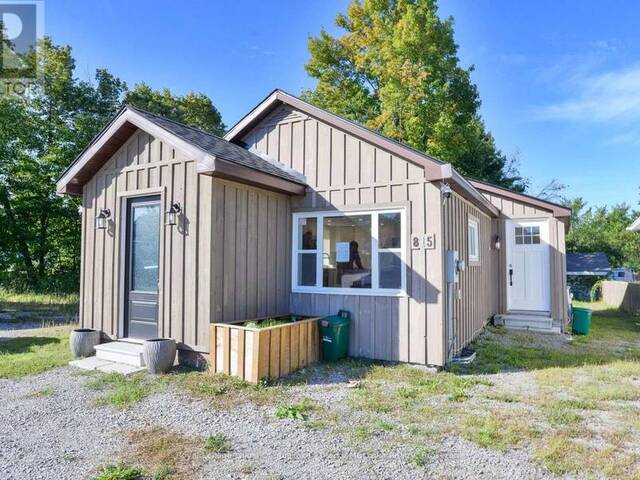 815 MUSKOKA ROAD S Gravenhurst Ontario, P1P 1K2 - 3 Bedrooms Home For Sale