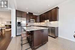 909 FARMSTEAD DRIVE | Milton Ontario | Slide Image Fifteen