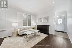 909 FARMSTEAD DRIVE | Milton Ontario | Slide Image Six
