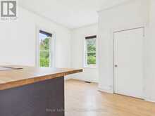 494 16TH STREET W | Owen Sound Ontario | Slide Image Eight