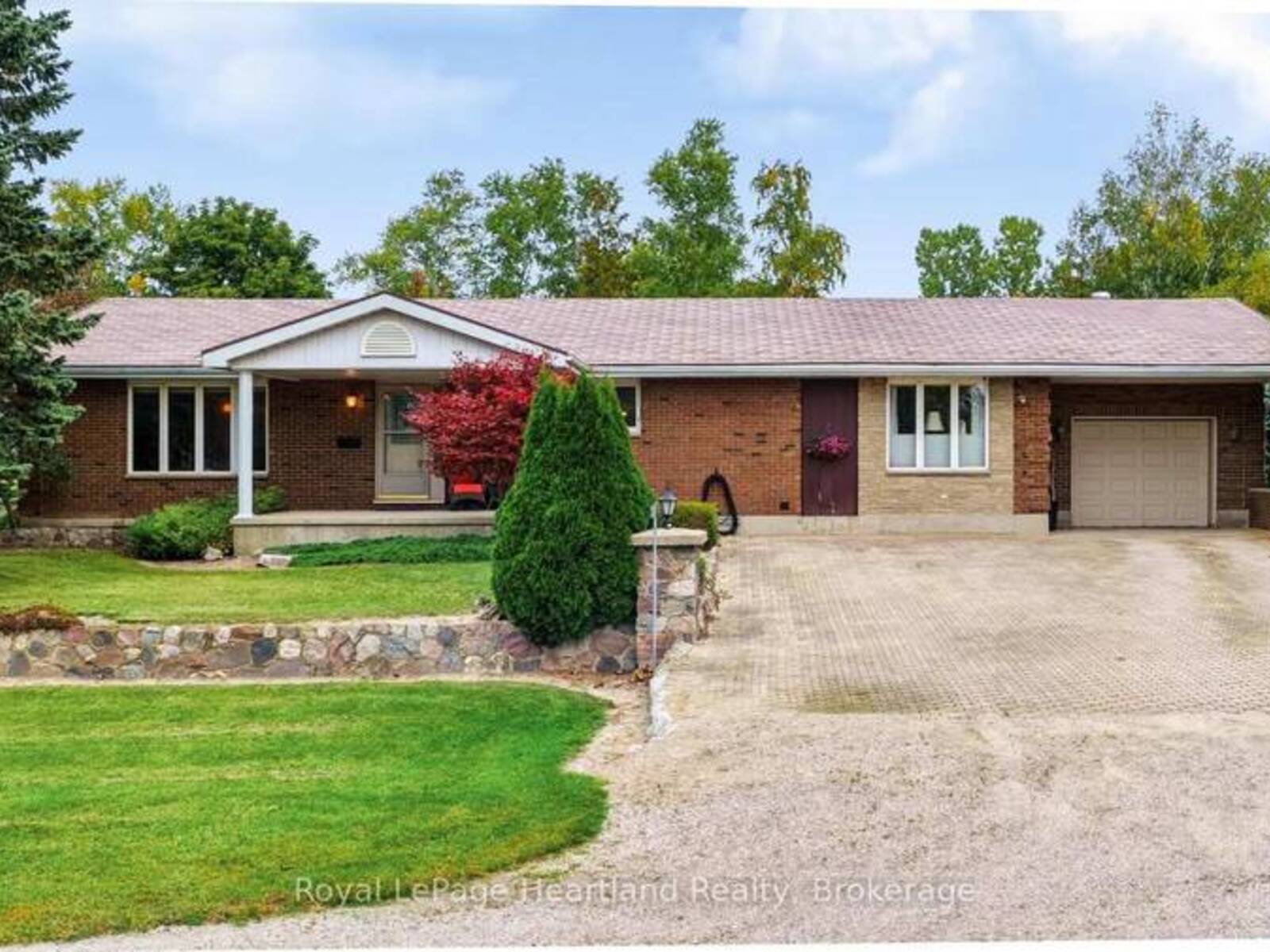 33950 BACHAND STREET, Bluewater, Ontario N0M 2T0
