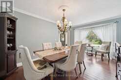 8 SUGARBUSH PLACE | Guelph Ontario | Slide Image Twelve