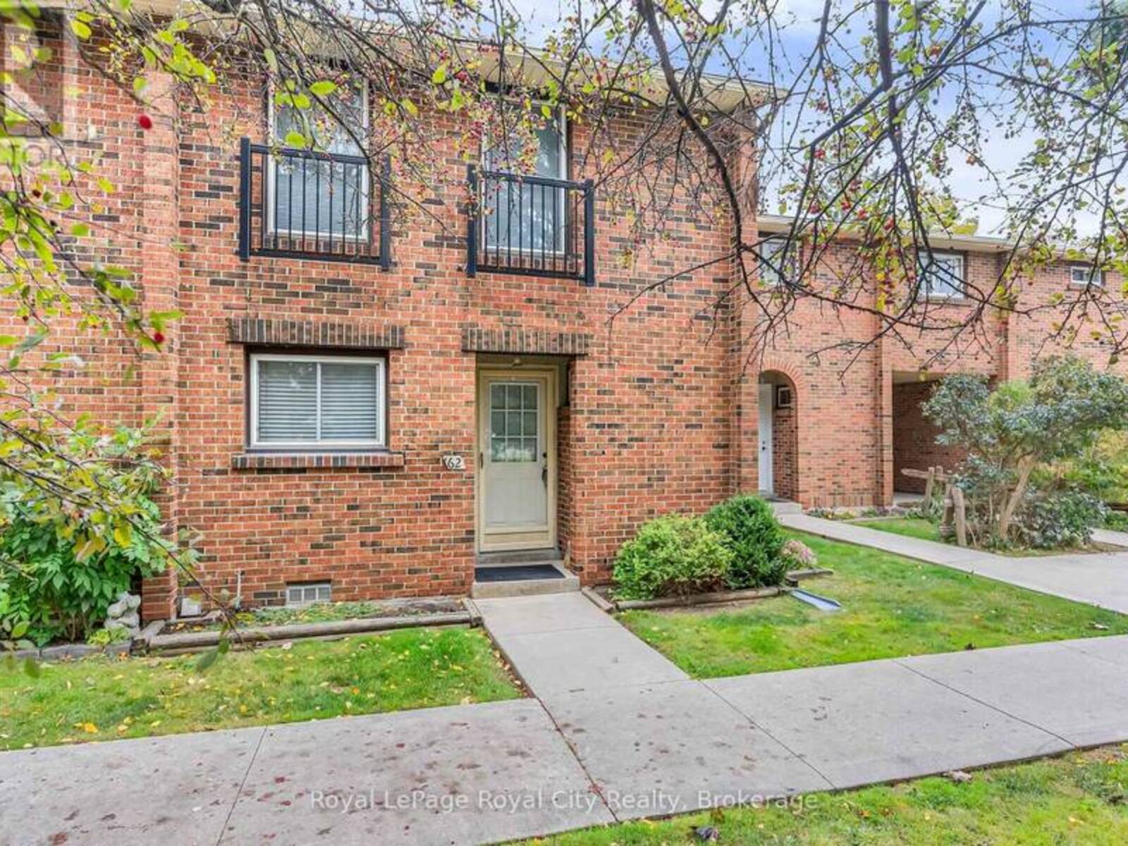 62 - 201 SILVERCREEK PARKWAY N, Guelph, Ontario N1H 3T4