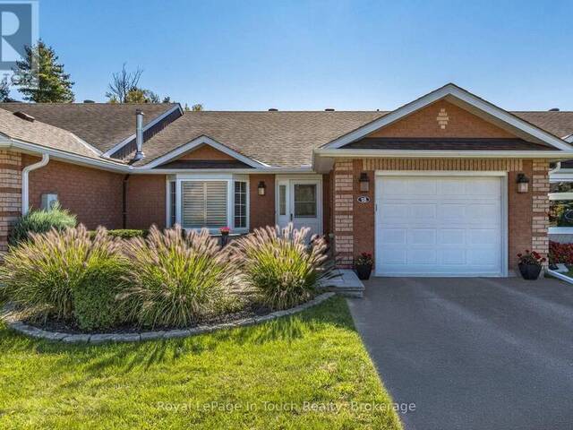 18 - 90 BURKE STREET Penetanguishene Ontario, L9M 2H2 - 4 Bedrooms Waterfront Condo For Sale