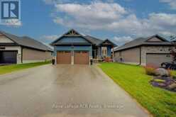 137 WALSH STREET | Arthur Ontario | Slide Image Two