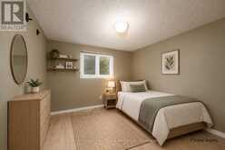 8 SARGINT STREET | Stratford Ontario | Slide Image Fifteen