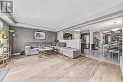 93 COULING CRESCENT | Guelph Ontario | Slide Image Fourteen