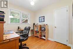 82 KNIGHTSWOOD BOULEVARD | Guelph Ontario | Slide Image Fourteen