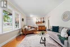 82 KNIGHTSWOOD BOULEVARD | Guelph Ontario | Slide Image Sixteen