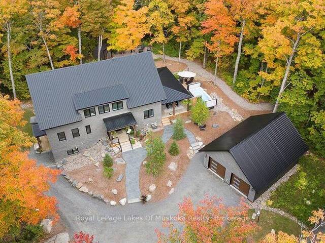 LOT 18 - 113 GRYFFIN BLUFFS LANE Huntsville Ontario, P0B 1M0 - 4 Bedrooms Waterfront Home For sale