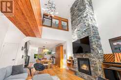 62 CARRICK TRAIL | Gravenhurst Ontario | Slide Image Thirteen