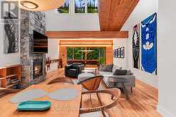 62 CARRICK TRAIL | Gravenhurst Ontario | Slide Image Fifteen
