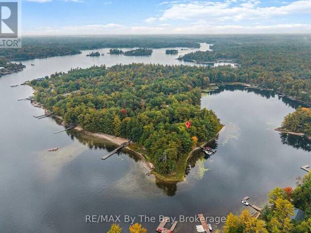 10158 GEORGIAN BAY SHORE Honey Harbour Ontario, P0E 1E0 - 3 Bedrooms Waterfront Home For sale