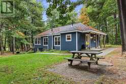 10158 GEORGIAN BAY SHORE | Honey Harbour Ontario | Slide Image Eleven