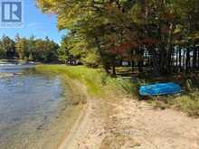 10158 GEORGIAN BAY SHORE | Honey Harbour Ontario | Slide Image Forty-eight