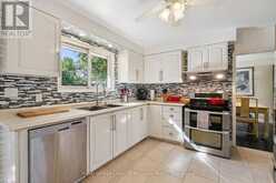 135 MUSKOKA BEACH ROAD | Gravenhurst Ontario | Slide Image Fifteen