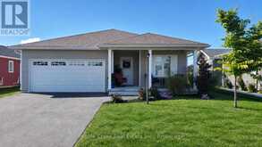 83 HURON HEIGHTS DRIVE | Goderich Ontario | Slide Image One