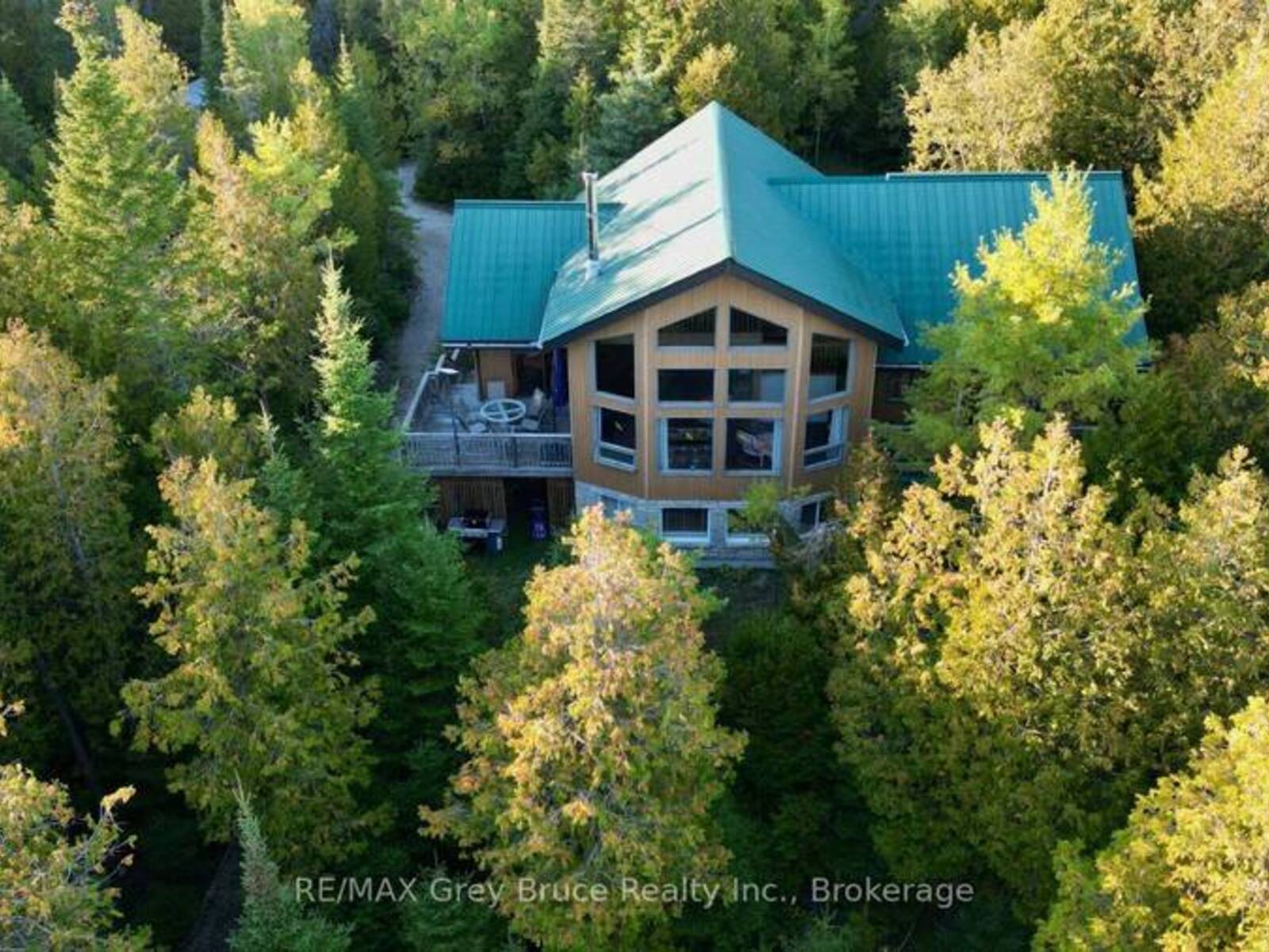158 HOBSON'S HARBOUR DRIVE, Lion's Head, Ontario N0H 1W0