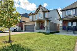 88 DAVIDSON DRIVE | Stratford Ontario | Slide Image Four
