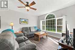 201 COWPER STREET | Clinton Ontario | Slide Image Thirteen