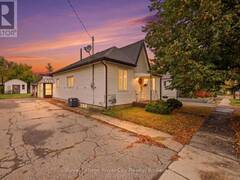 22 HILL AVENUE Brantford Ontario, N3R 4G9