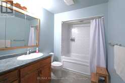83 PINE STREET | Bracebridge Ontario | Slide Image Seventeen