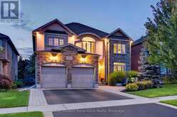 6 SWEENEY DRIVE | Guelph Ontario | Slide Image Three