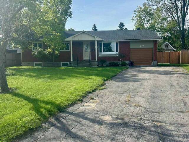 14 BROCK CRESCENT Collingwood Ontario, L9Y 2L5 - 4 Bedrooms Home For Sale