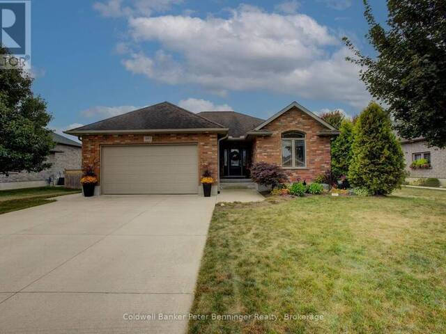 395 3RD STREET S Hanover Ontario, N4N 3V2 - 3 Bedrooms Home For Sale