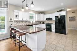 118 LANDRY LANE | Thornbury Ontario | Slide Image Nine