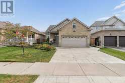 18 MULLIN DRIVE | Guelph Ontario | Slide Image One