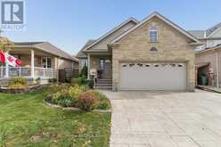 18 MULLIN DRIVE | Guelph Ontario | Slide Image Two