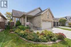 18 MULLIN DRIVE | Guelph Ontario | Slide Image Five