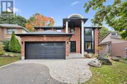 11 BRIDLEWOOD DRIVE | Guelph Ontario | Slide Image One