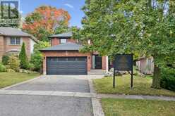 11 BRIDLEWOOD DRIVE | Guelph Ontario | Slide Image Two