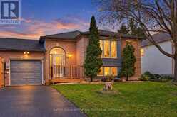 77 FERNBROOK DRIVE | Wasaga Beach Ontario | Slide Image One