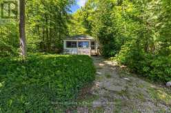 48 MAPLE DRIVE | South Bruce Peninsula Ontario | Slide Image Fourteen