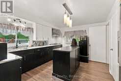 385 LAFONTAINE ROAD W | Penetanguishene Ontario | Slide Image Nineteen