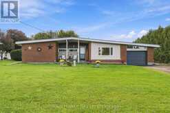 385 LAFONTAINE ROAD W | Penetanguishene Ontario | Slide Image Three