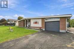 385 LAFONTAINE ROAD W | Penetanguishene Ontario | Slide Image Four