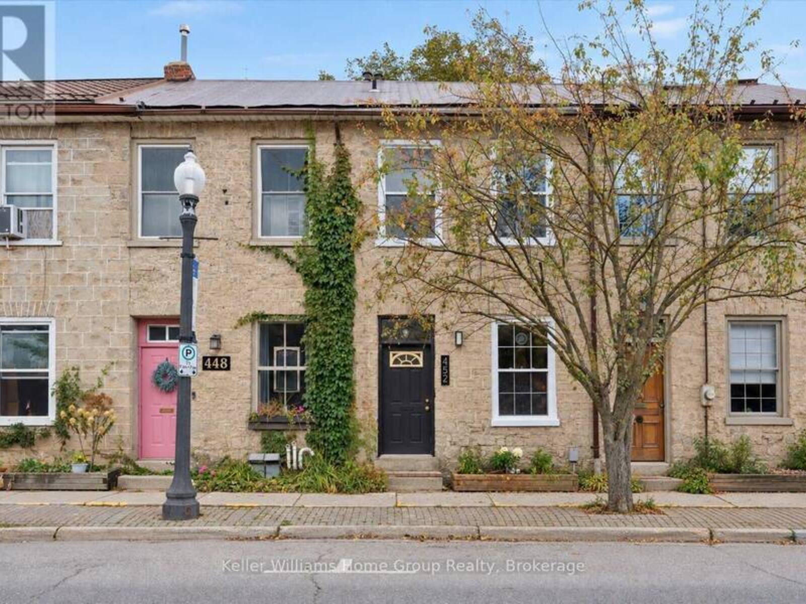 452 ST ANDREW STREET W, Fergus, Ontario N1M 1P3