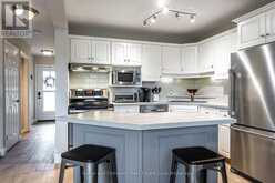 160 ATHLONE CRESCENT | Stratford Ontario | Slide Image Fifteen