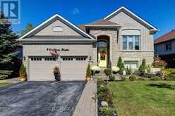 9 CRANBERRY HEIGHTS | Wasaga Beach Ontario | Slide Image One