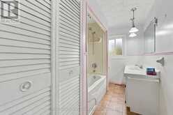 55 HIGHLAND CRESCENT | Parry Sound Ontario | Slide Image Nineteen